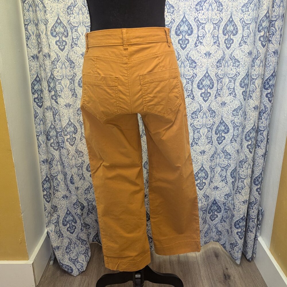 Old Navy Capris - Picture 4 of 5